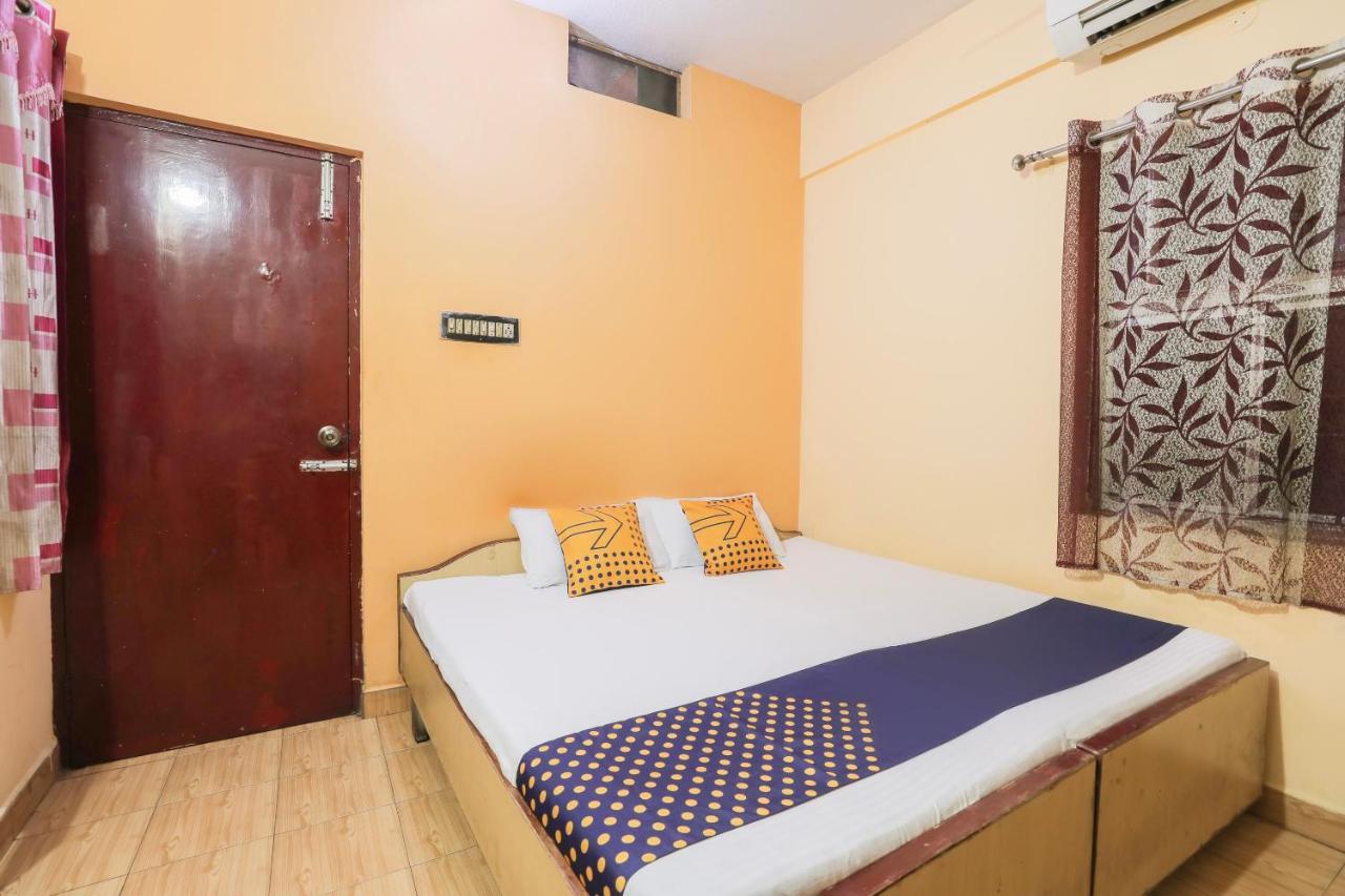 Spot On 64228 Ram Palace Otel Chennai Dış mekan fotoğraf