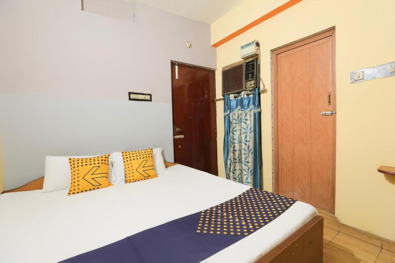 Spot On 64228 Ram Palace Otel Chennai Dış mekan fotoğraf